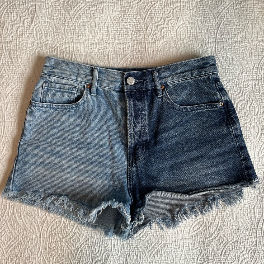 Pacsun Two-Tone denim shorts